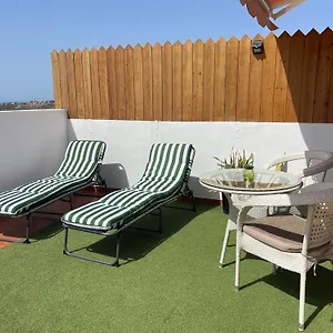 Atico Con Barbacoa Y Terraza Exclusiva. Apartamento